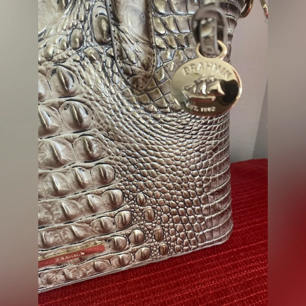 NWT…BRAHMIN… SATCHEL/CROSSBODY CROCODILE/ALLIGATOR EMBOSSED HANDBAG - Picture 12 of 16